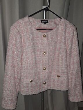 Express Pink Bouclé Gold-Button Cropped Blazer